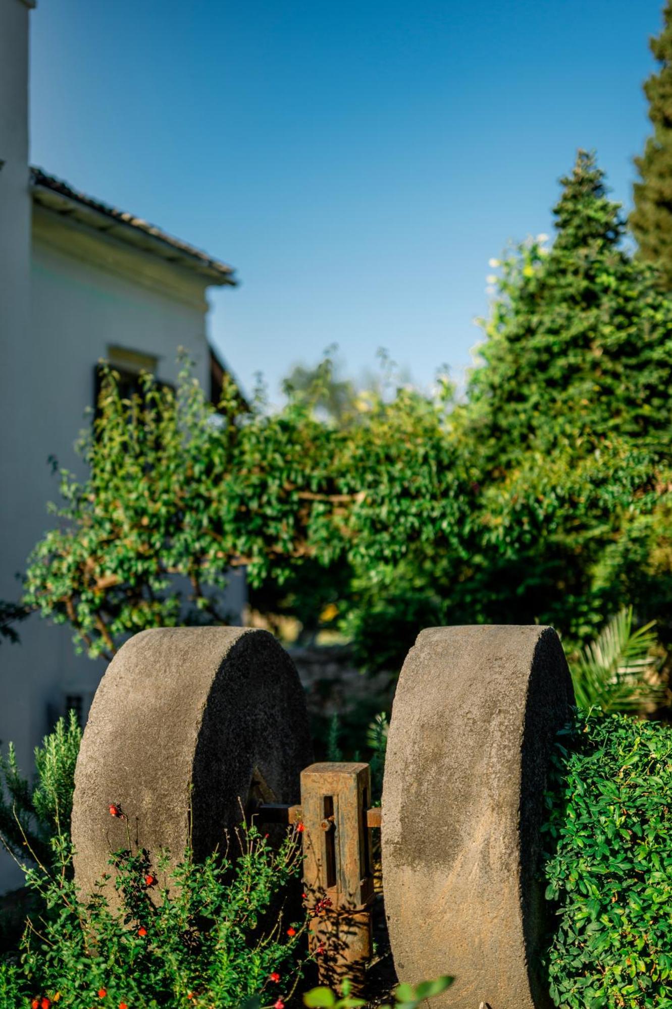 Nissaki Olive Press Villas Nisaki  Екстер'єр фото